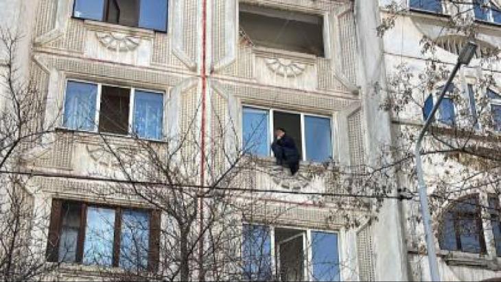 Гвардеец спас от суицида жительницу Алматы
Гвардеец спас от суицида жительницу Алматы