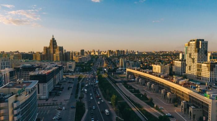 Более миллиона пассажиров за сутки проехали на автобусах в Астане
Более миллиона пассажиров за сутки проехали на автобусах в Астане