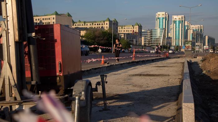 Участок улицы Сарыбулак в Астане частично перекрыли на неделю
Участок улицы Сарыбулак в Астане частично перекрыли на неделю