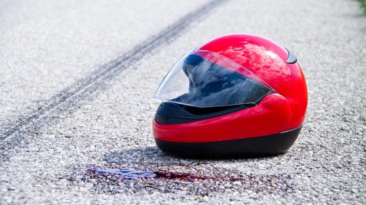 
                                                                                                                                                                                                                                                                                                                                                                            Мотоцикл сбил дорожных рабочих в Алматы: двое погибли
                                                    