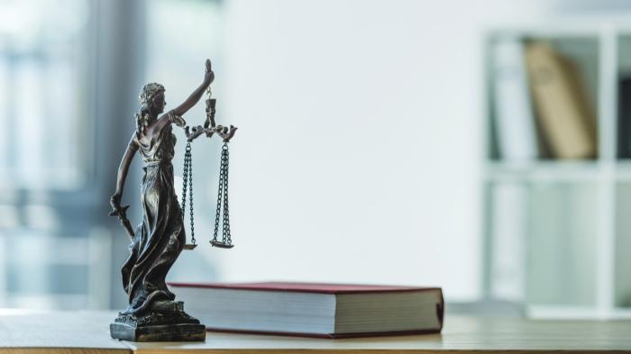 Уволенный казахстанец добился восстановления в должности через суд
Уволенный казахстанец добился восстановления в должности через суд