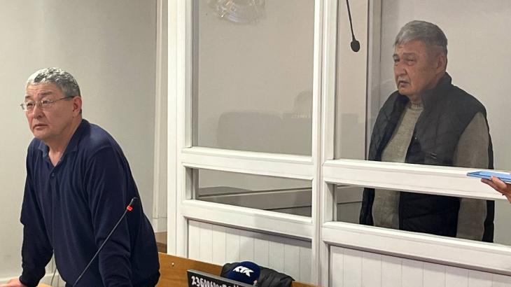 "Резал колбасу на работе". Нападавший в аэропорту Алматы объяснил, как у него в кармане оказался нож
"Резал колбасу на работе". Нападавший в аэропорту Алматы объяснил, как у него в кармане оказался нож