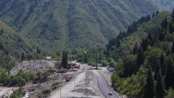 
                                                                                                                                                                                                                                                                                                                                                                                                                                                                                                                                                                                                                                                                                                                                        Девушку насмерть придавило камнем в горах Алматы
                                                            