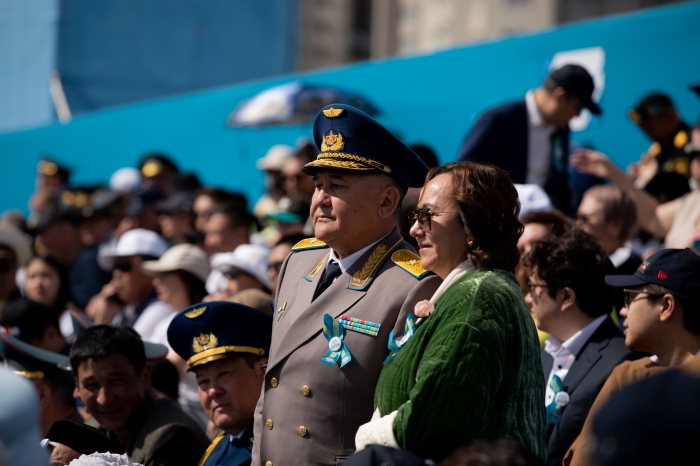 Как прошёл военный парад в Астане: репортаж Informburo
Как прошёл военный парад в Астане: репортаж Informburo