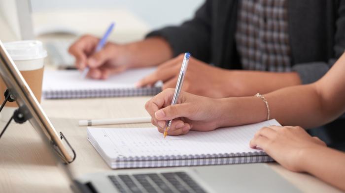 Астанчане могут записаться на бесплатные курсы казахского языка
Астанчане могут записаться на бесплатные курсы казахского языка