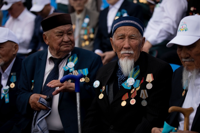 Как прошёл военный парад в Астане: репортаж Informburo
Как прошёл военный парад в Астане: репортаж Informburo