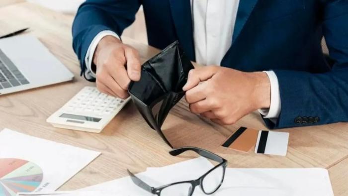 
                                                                                                                                                                                                                                                        Астанада кейінгі екі жылда 2 500-ден астам азамат банкрот деп танылды
                                                            