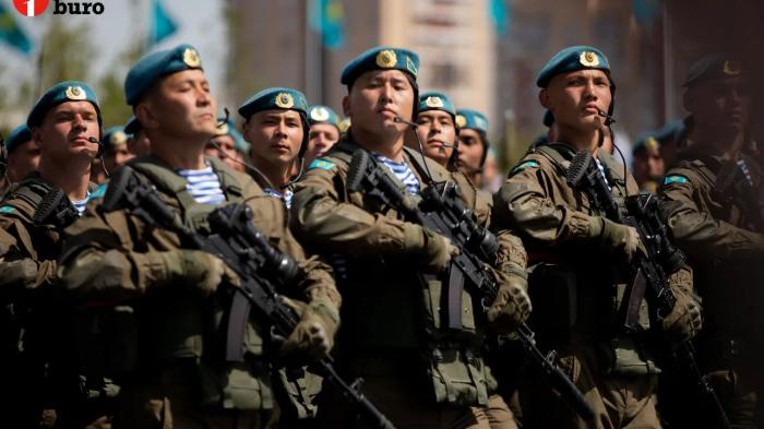 Астанчанин подал иск против Минобороны из-за запрета наблюдать за парадом с балкона: что решил суд
Астанчанин подал иск против Минобороны из-за запрета наблюдать за парадом с балкона: что решил суд