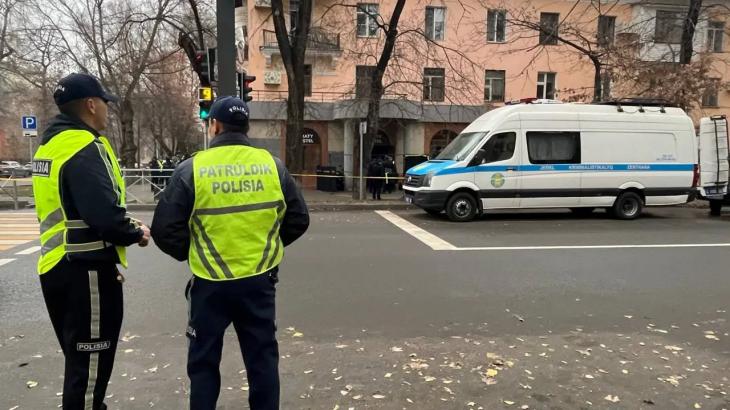 
                                                                                                                                                                                                                                                                                                                                                                                                                                                                                                                                                                                                                    Адвокат сорвал прения по делу о пожаре в хостеле в Алматы, чем вызвал гнев судьи
                                                            