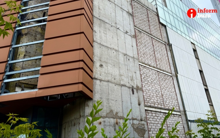 
                                                                                                                                                                                                                                                                                                                                                                                                                                                                                                                                                                                                                                                                                                                                        Jusan bank продал ТРЦ-долгострой в Астане. Как заброшенное здание выглядит сейчас
                                                            