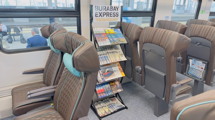 
                                                                                                                                                                                                                                                                                                                                                                                                                                                                                                                                                                                                                    Экспресс-поезд в Боровое начал курсировать из Астаны: как он выглядит и сколько стоит билет
                                                            