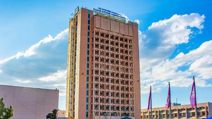 
                                                                                                                                                                                                                                                                                                                                                                                                                                                                                                                                                                                                                                                                                                                                        Студентка КазНУ выпала с 14-го этажа здания ректората
                                                            