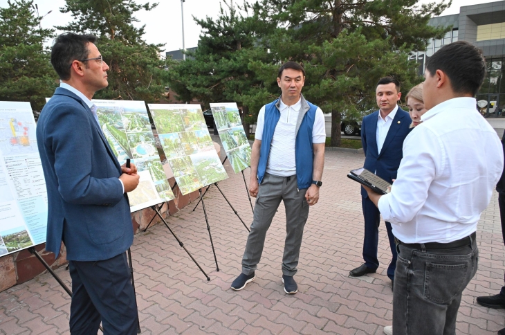 Реконструкцию "Атакента" начнут в июле в Алматы
Реконструкцию "Атакента" начнут в июле в Алматы