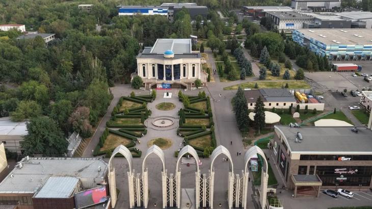 Реконструкцию "Атакента" начнут в июле в Алматы
Реконструкцию "Атакента" начнут в июле в Алматы