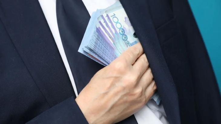 Под следствием два бывших вице-министра: дело о взятках на десятки тысяч долларов расследуют в Алматы
Под следствием два бывших вице-министра: дело о взятках на десятки тысяч долларов расследуют в Алматы