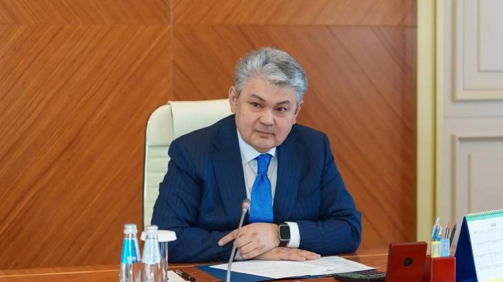 Скандал с переселением из детдома: Кошербаев дал оценку действиям акимата, процитировав героя фильма "Жмурки"
Скандал с переселением из детдома: Кошербаев дал оценку действиям акимата, процитировав героя фильма "Жмурки"