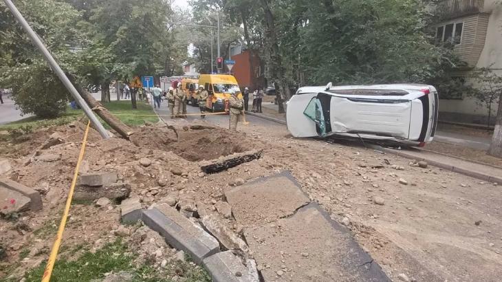 
                                                                                                                                                                                                                                                                                                                                                                                                                                                                                                                                                                                                                    Взрыв природного газа перевернул машину в Алматы: территорию оцепили
                                                            
