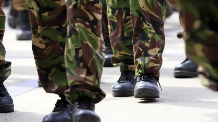 
                                                                                                                                                                                                                                                                                                                                                                                                                                                                                                                                                                                                                                                                                                                                        Военный получил ранение на территории авиабазы в Астане
                                                            