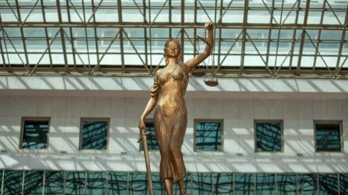 Мать семерых детей незаконно сняли с очереди на жильё в Астане: её права восстановили в кассации
Мать семерых детей незаконно сняли с очереди на жильё в Астане: её права восстановили в кассации