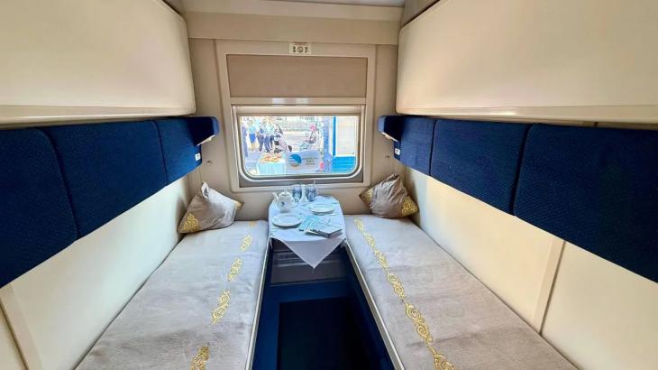 Ещё три железнодорожных тура запустят между Казахстаном и Узбекистаном: сколько стоят билеты
Ещё три железнодорожных тура запустят между Казахстаном и Узбекистаном: сколько стоят билеты