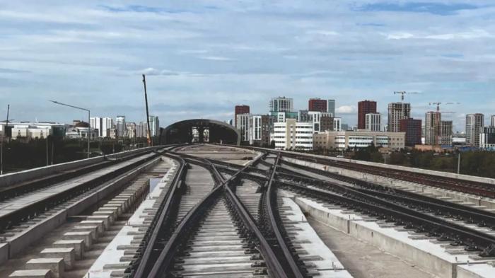 На основной линии LRT в Астане завершили укладку рельсов
На основной линии LRT в Астане завершили укладку рельсов