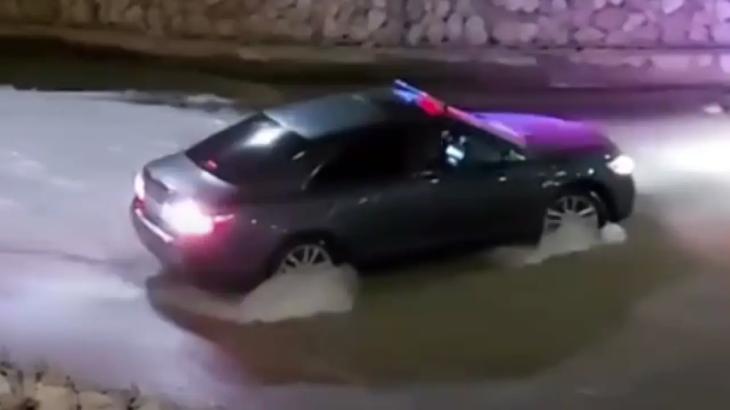 
                                                                                                                                                                                                                                                                                                                                                                                                                                                                                                Машина без номеров заехала в реку Есентай в Алматы: нарушителем оказался 17-летний подросток
                                                            