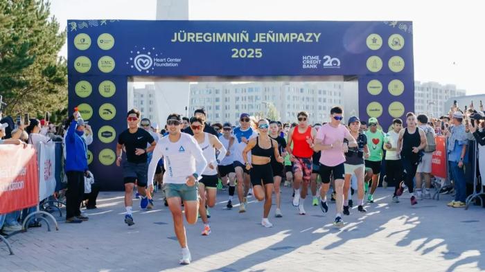 В поддержку донорства: около 5000 человек пришли на забег в Астане
В поддержку донорства: около 5000 человек пришли на забег в Астане