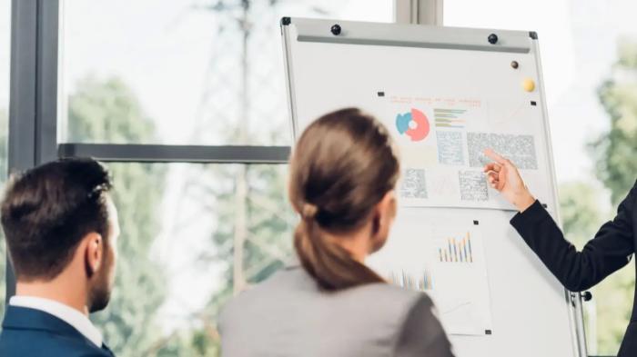 Бизнес-тренера осудили в Астане за мошенничество на 50 млн тенге
Бизнес-тренера осудили в Астане за мошенничество на 50 млн тенге