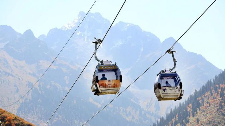 Алматыда туристерге көрсетілген қызмет көлемі 50 млрд теңгеден асты
Алматыда туристерге көрсетілген қызмет көлемі 50 млрд теңгеден асты