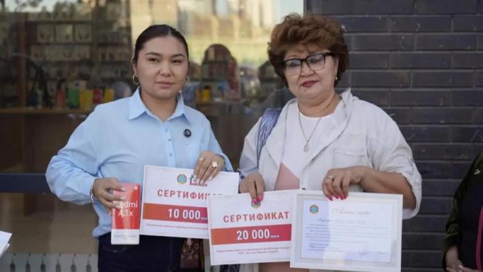 В Астане выбрали победителей конкурса "Лучший двор"
В Астане выбрали победителей конкурса "Лучший двор"