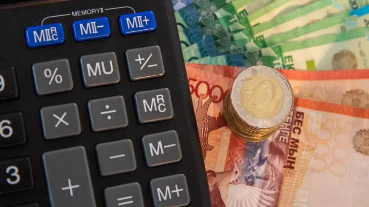 Көпқабатты үйдің кіреберісін өз қаражатына жөндеген тұрғынға полиция айыппұл салды
Көпқабатты үйдің кіреберісін өз қаражатына жөндеген тұрғынға полиция айыппұл салды