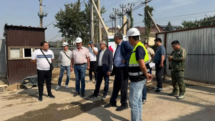 Замакима Алматы проверил строительство школ, детсадов и поликлиники в Наурызбайском районе
Замакима Алматы проверил строительство школ, детсадов и поликлиники в Наурызбайском районе