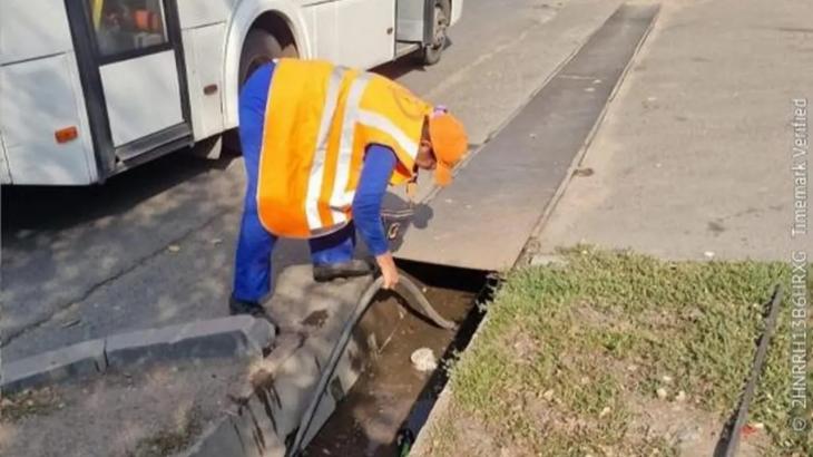 
                                                                                                                                                                                                                                                                                                                                                                                                                                                                                                                                                                                                                    Сильный дождь ожидается в Алматы: коммунальные службы вышли на круглосуточное дежурство
                                                            