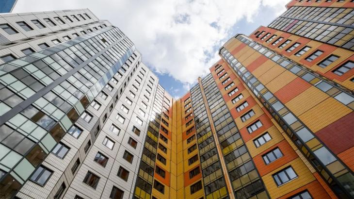 Солдат срочной службы спрыгнул с многоэтажки в Алматы
Солдат срочной службы спрыгнул с многоэтажки в Алматы