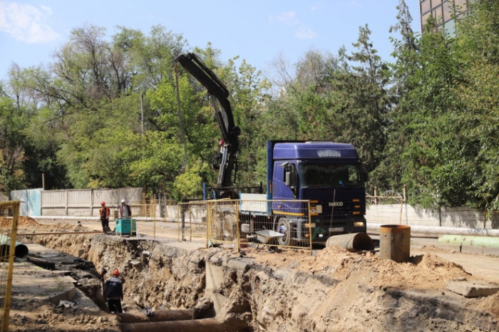 Алматы застрял в пробках? Что происходит в городе в связи с ремонтом улиц Алматы застрял в пробках? Что происходит в городе в связи с ремонтом улиц