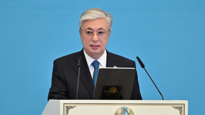 "Кто переступает черту". Токаев предупредил "лидеров мнений"