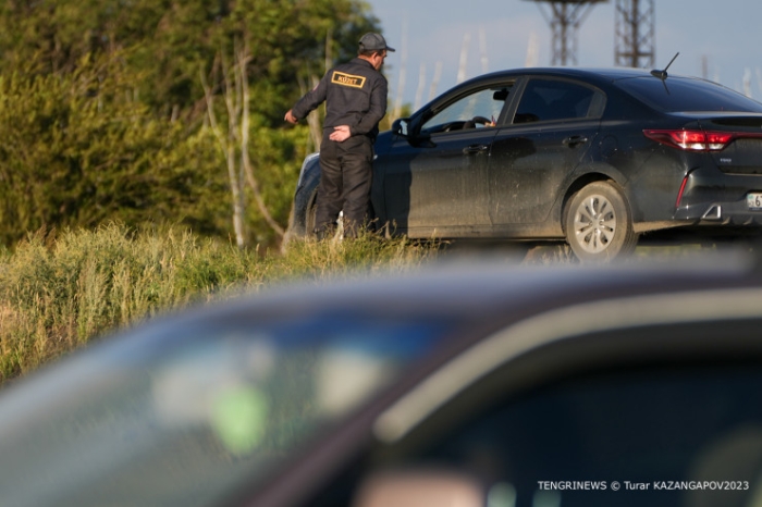 "Сегодня я узнала, что наш сосед скончался". Что говорят шахтинцы о трагедии на "Казахстанской" "Сегодня я узнала, что наш сосед скончался". Что говорят шахтинцы о трагедии на "Казахстанской"