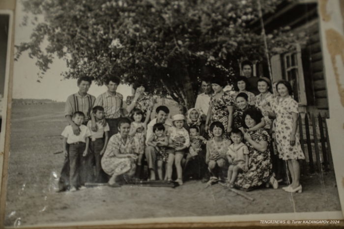 "Было 120 дворов, осталось - 14". Как в области Абай лесники не дают умереть целому селу "Было 120 дворов, осталось - 14". Как в области Абай лесники не дают умереть целому селу