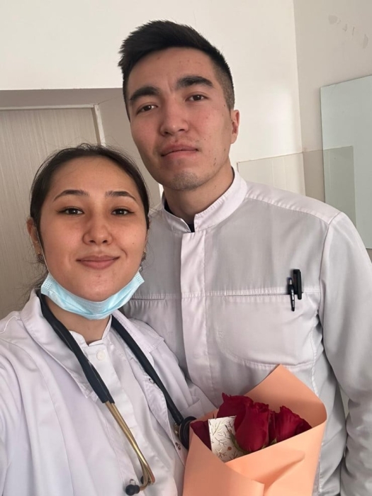 “Там тоже люди“: история молодых врачей, сменивших Алматы на село “Там тоже люди“: история молодых врачей, сменивших Алматы на село