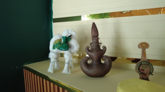 Берут "Майбахи" и покупают жилье рядом с Дуровым. Сколько денег тратят казахстанцы в этой стране Берут "Майбахи" и покупают жилье рядом с Дуровым. Сколько денег тратят казахстанцы в этой стране