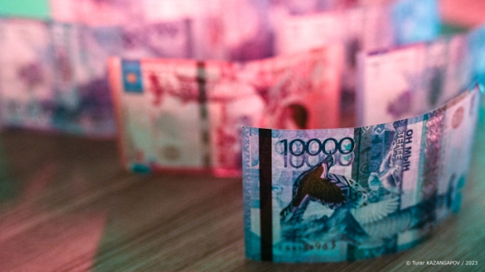 Чьи зарплаты вырастут в 2024 году: проект бюджета обсудили в Мажилисе Чьи зарплаты вырастут в 2024 году: проект бюджета обсудили в Мажилисе