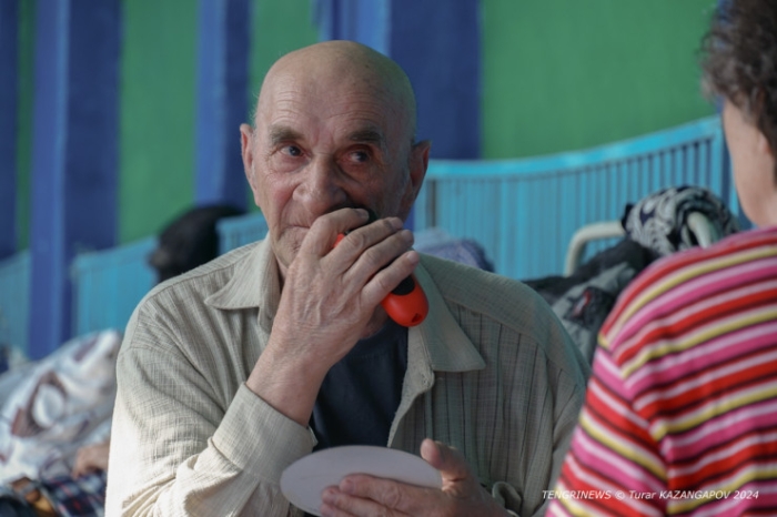 "Есть еще за что бороться". Кадры из затопленного Петропавловска