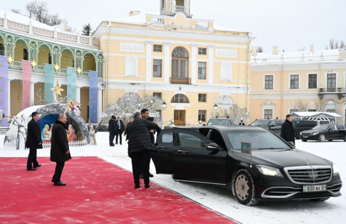 Глава государства посетил ряд культурных объектов Санкт-Петербурга