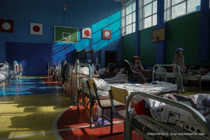 "Есть еще за что бороться". Кадры из затопленного Петропавловска