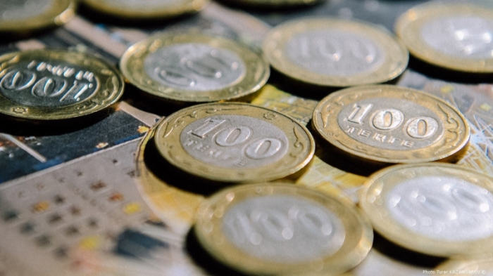 Депутат показал свою квитанцию за комуслуги: "Очень экономно"