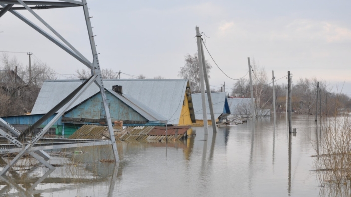 В Петропавловске прорвало все дамбы, идет эвакуация
