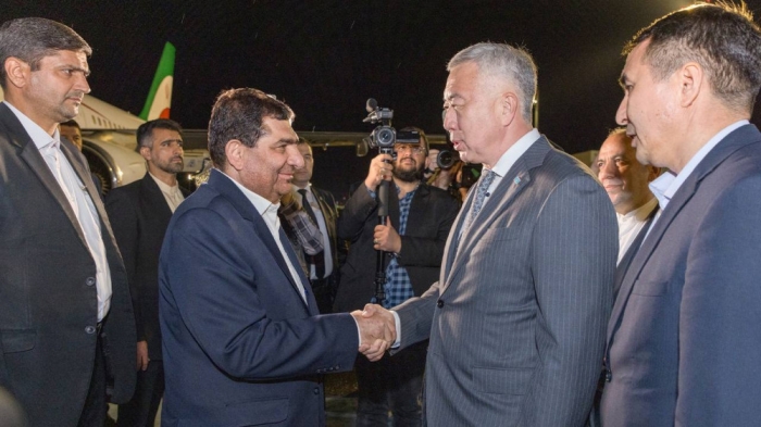 Руководитель Ирана прибыл на саммит в Астану