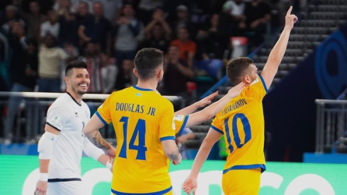 Триумф! Казахстан обыграл чемпионов мира и вышел в 1/4 финала ЧМ-2024 Триумф! Казахстан обыграл чемпионов мира и вышел в 1/4 финала ЧМ-2024