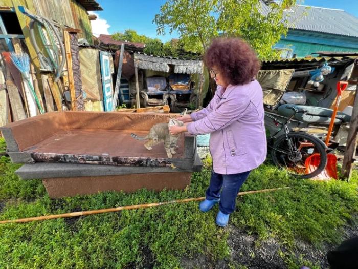 “Мы никому не нужны, кроме них“. Казахстанка “отдала“ свой дом кошкам “Мы никому не нужны, кроме них“. Казахстанка “отдала“ свой дом кошкам