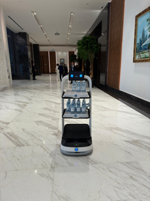 Эрдоган, робот и термос Си Цзиньпина. Что происходило на саммите ШОС в Астане